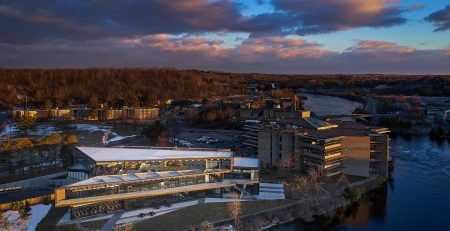 Trung tâm Sinh viên Đại học Trent, Peterborough, bang Ontario, Canada