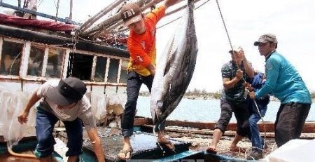 Đa dạng hóa công tác đào tạo nguồn nhân lực biển