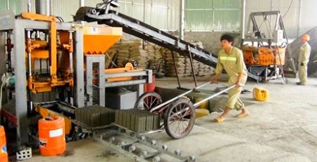 Kon Tum: Phát triển sản xuất và sử dụng vật liệu xây không nung