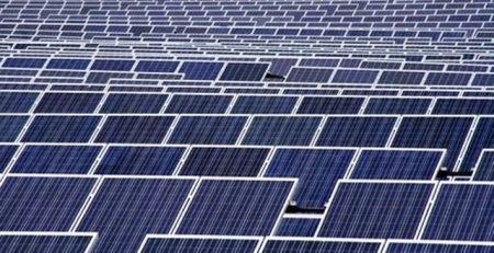 Phú Yên khởi công 2 nhà máy điện mặt trời