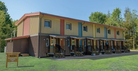 Xây dựng mô-đun: Giải pháp lâu dài trong cuộc khủng hoảng nhà ở giá rẻ?